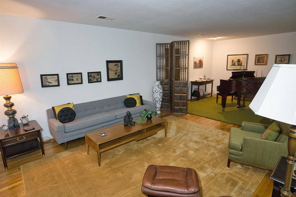 Formal Living Room