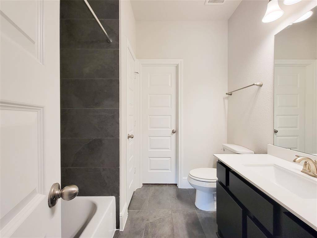 Bathroom # 5.