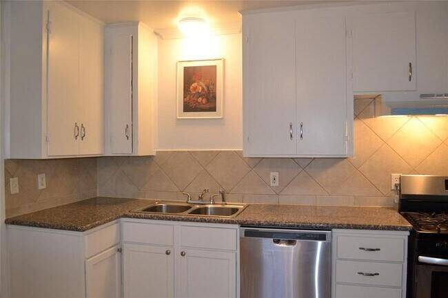 Open Kitchen