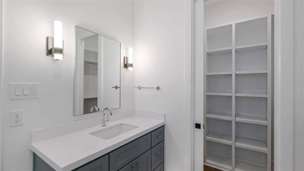 Third floor bath