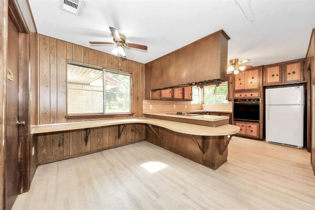 Breakfast Bar