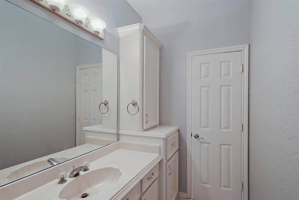 Jack and Jill bathroom upstairs