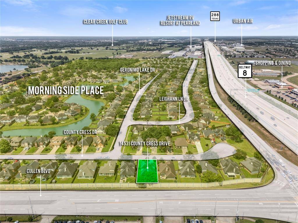 This aerial photo highlights a residential plot at 14531 County Cress Drive in Morningside Place. It shows proximity to major roads, shopping, dining, and recreational amenities like Clear Creek Golf Club. The area features well-maintained homes and green spaces, offering convenient access to urban and leisure activities.
