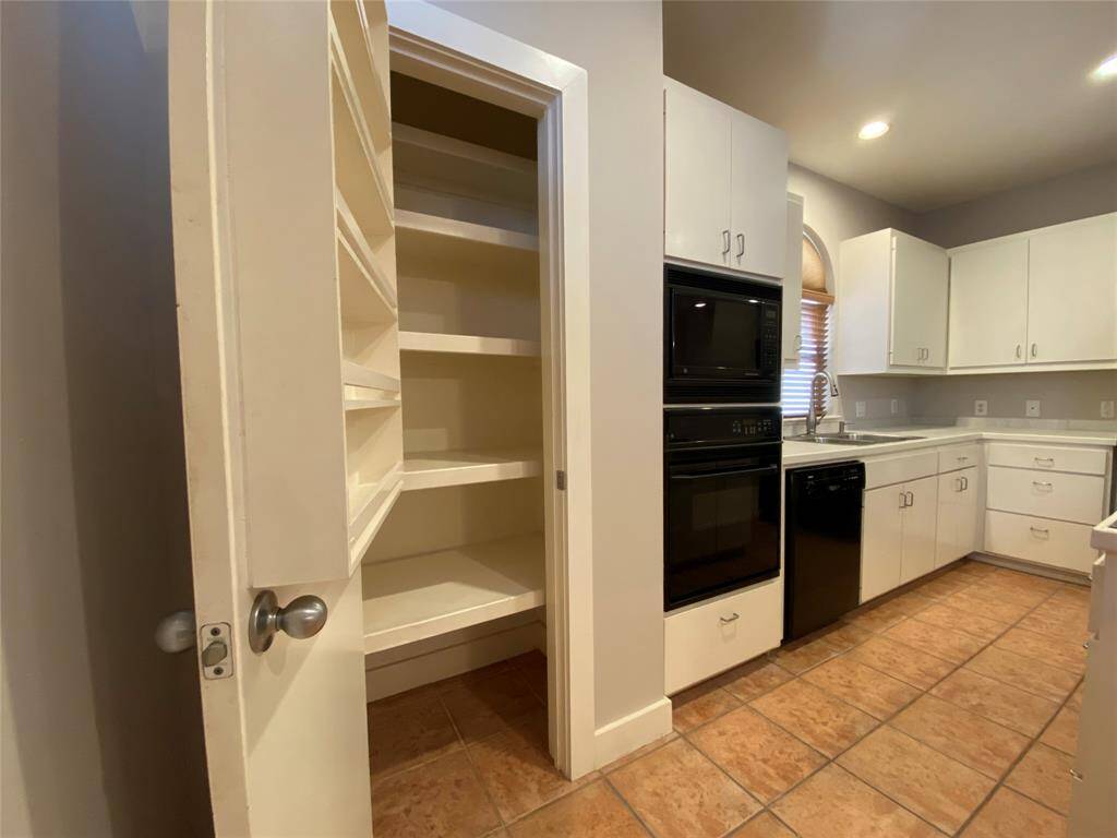 Nicely sized pantry.