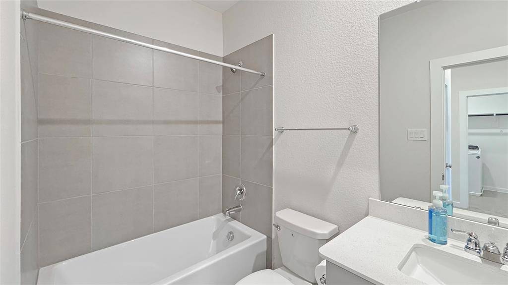 Secondary bathroom