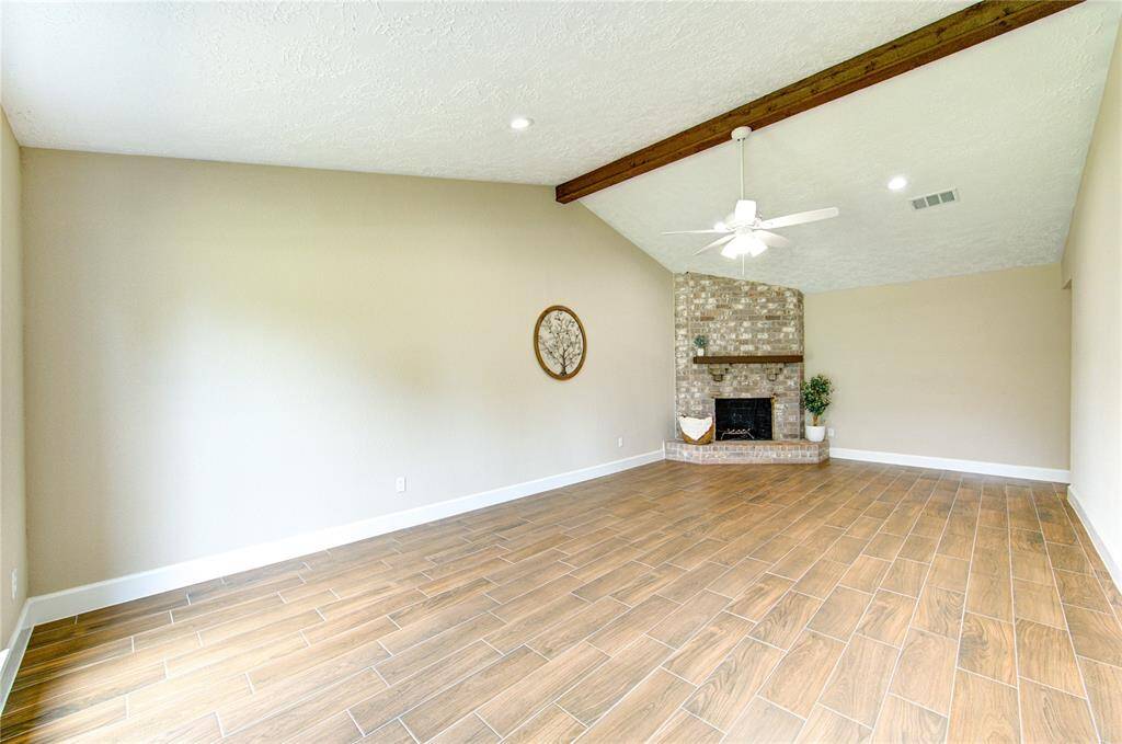 The floor plan is welcoming and inviting.
