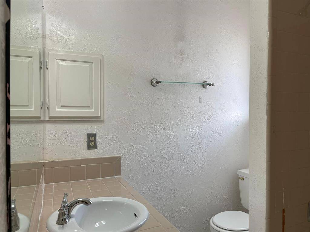 Second bathroom