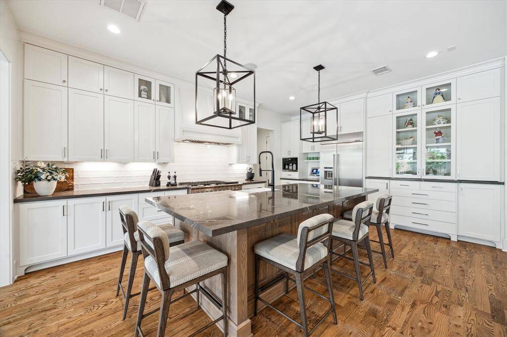 The kitchen also features a Miele coffee maker.
