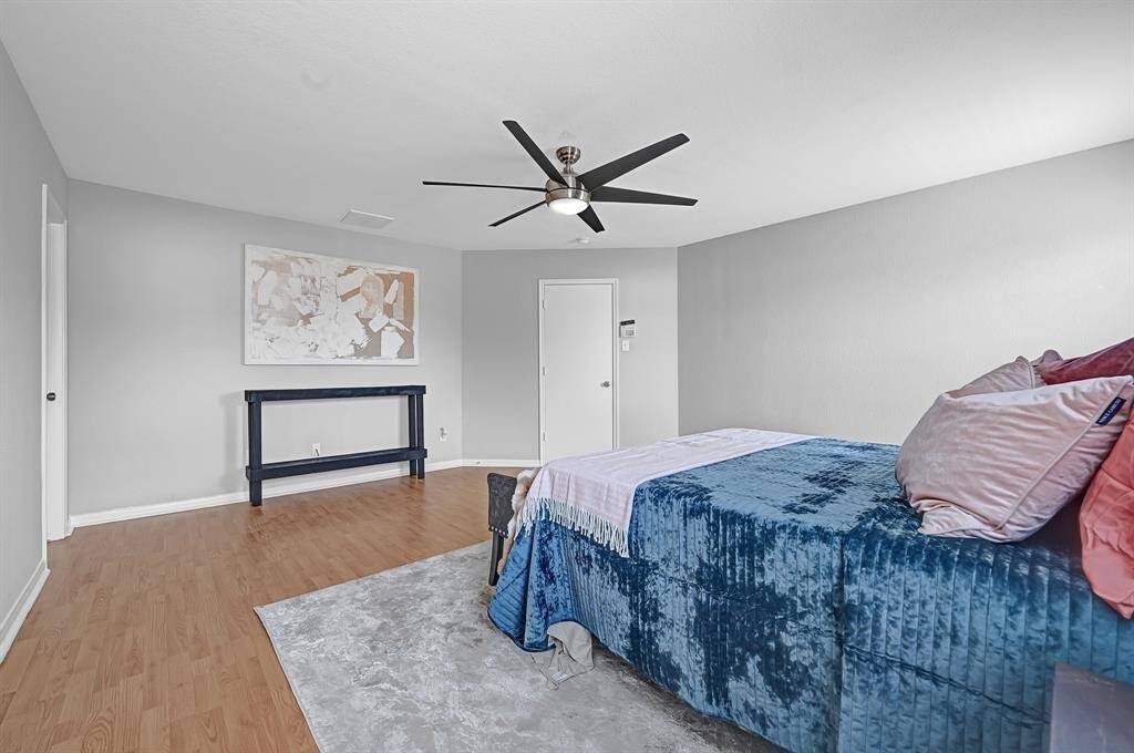 Primary bedroom