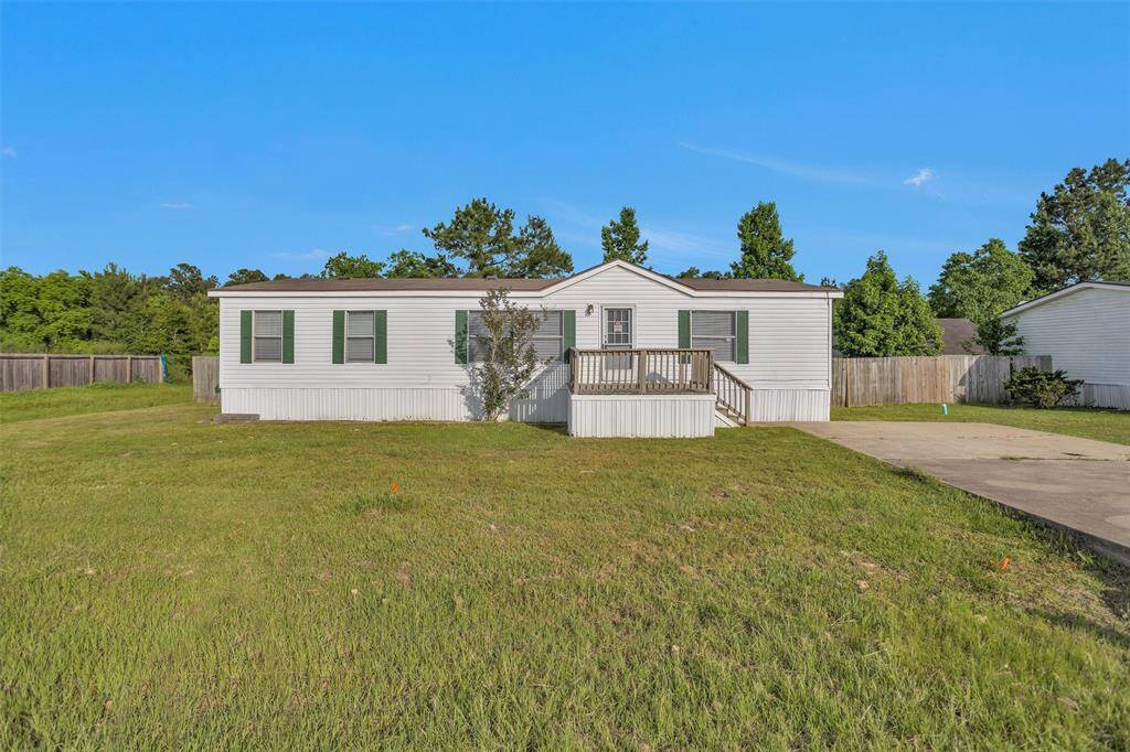Neat, clean and updated. Roof only 3 years old.