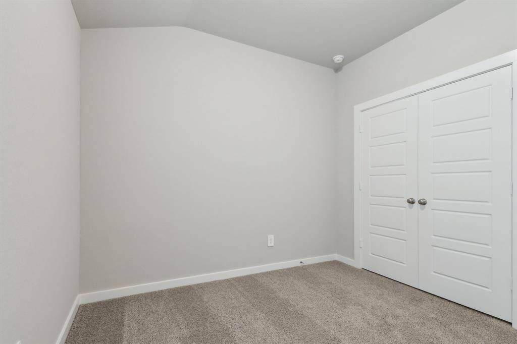 Photo is not of the actual home but is an inspirational photo of builder’s model home and may depict options, furnishings, and/or decorator features that are not included.