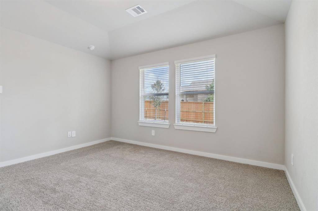 Photo is not of the actual home but is an inspirational photo of builder’s model home and may depict options, furnishings, and/or decorator features that are not included.