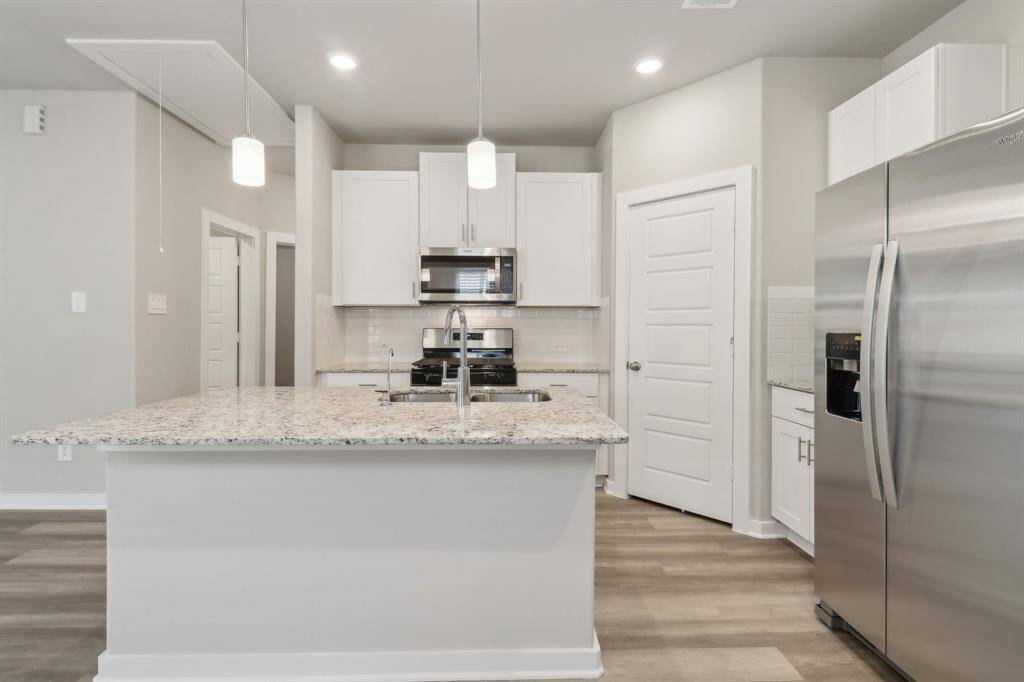 Photo is not of the actual home but is an inspirational photo of builder’s model home and may depict options, furnishings, and/or decorator features that are not included.