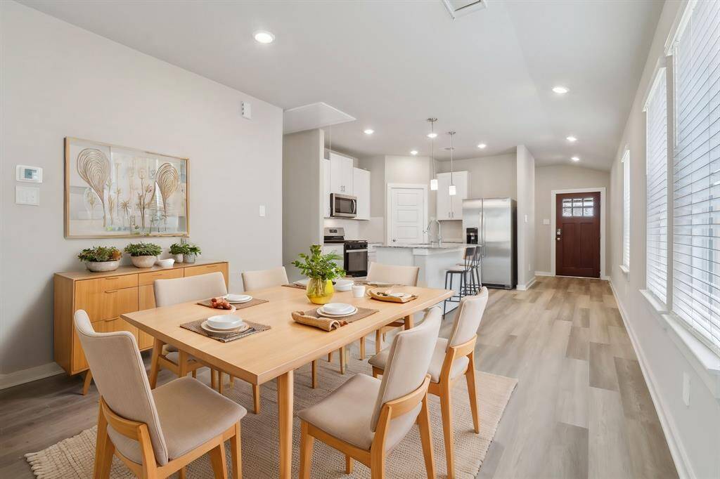 Photo is not of the actual home but is an inspirational photo of builder’s model home and may depict options, furnishings, and/or decorator features that are not included.