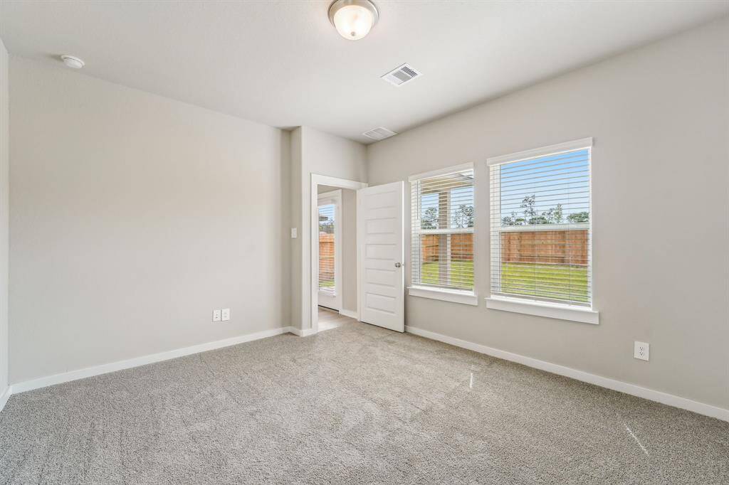 Photo is not of the actual home but is an inspirational photo of builder’s model home and may depict options, furnishings, and/or decorator features that are not included.