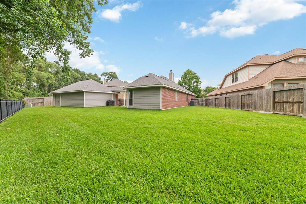 Great size yard