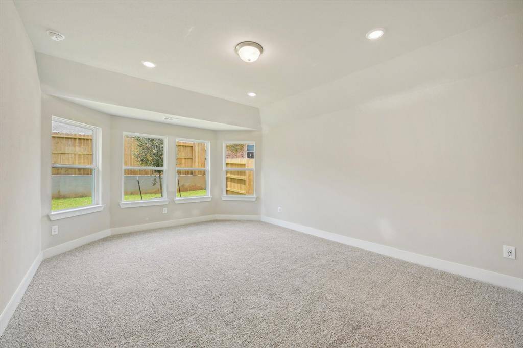 Photo is not of the actual home but is an inspirational photo of builder’s model home and may depict options, furnishings, and/or decorator features that are not included.