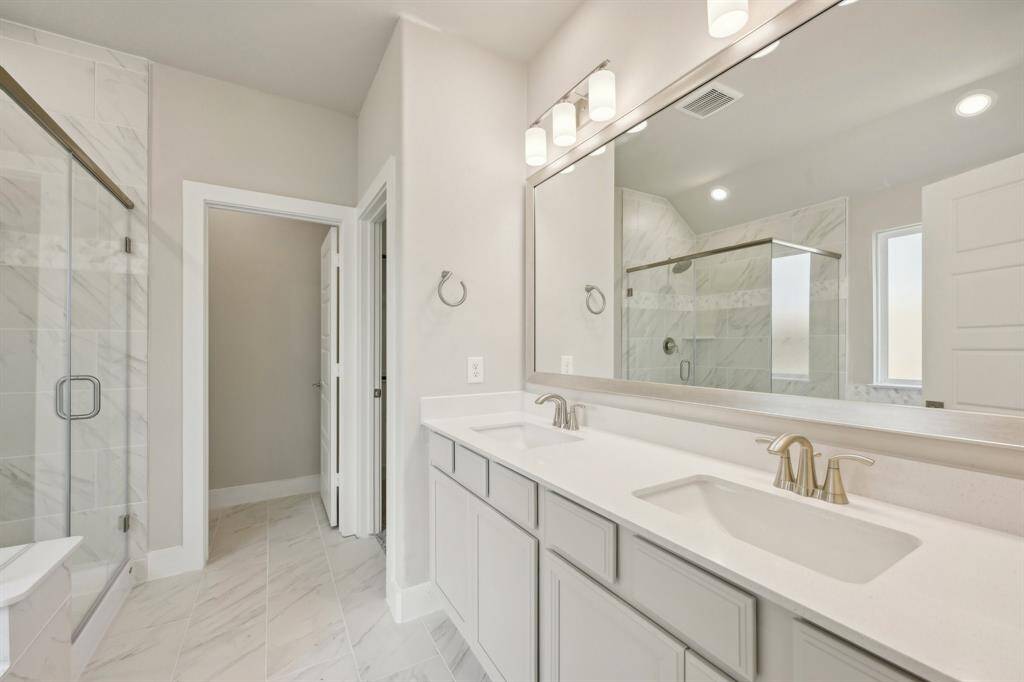 Photo is not of the actual home but is an inspirational photo of builder’s model home and may depict options, furnishings, and/or decorator features that are not included.