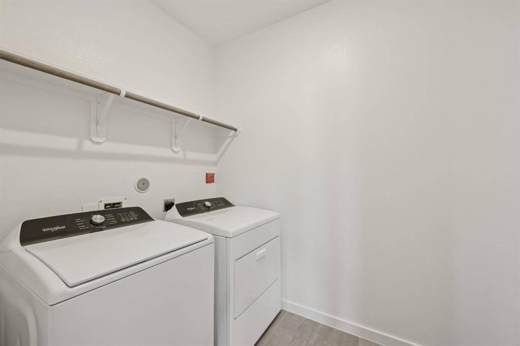Photo is not of the actual home but is an inspirational photo of builder’s model home and may depict options, furnishings, and/or decorator features that are not included.