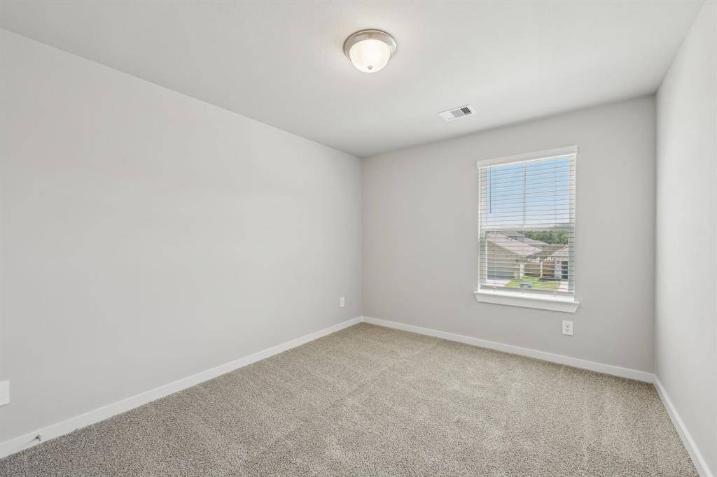 Photo is not of the actual home but is an inspirational photo of builder’s model home and may depict options, furnishings, and/or decorator features that are not included.