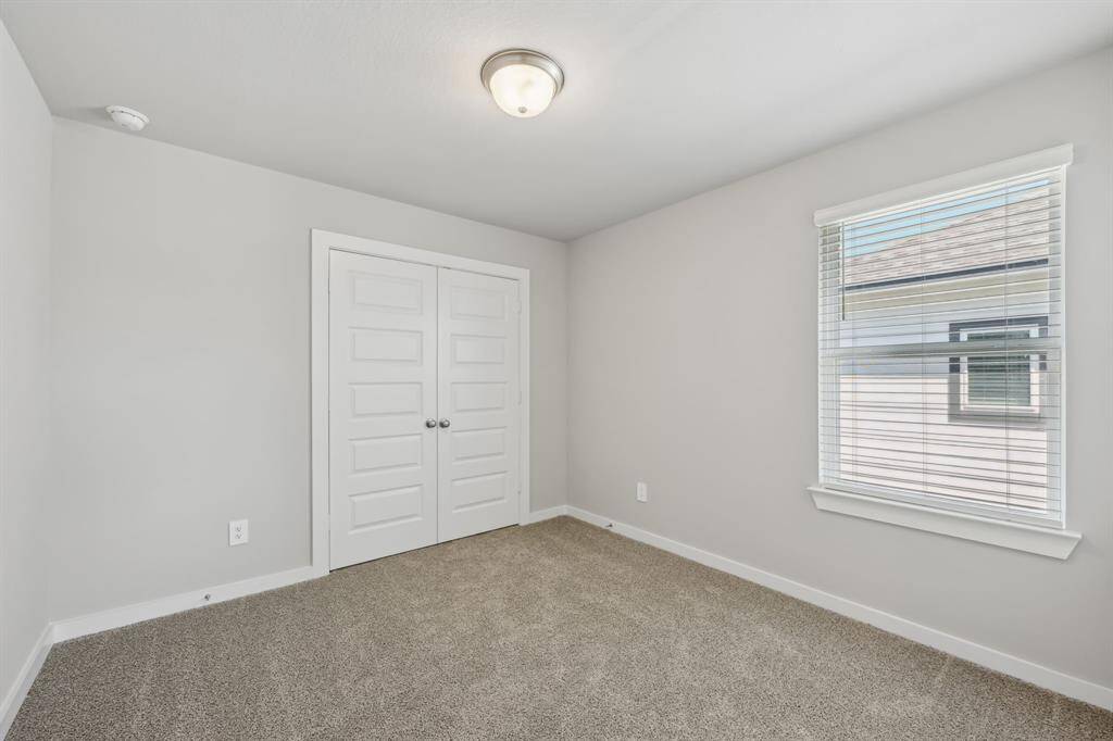 Photo is not of the actual home but is an inspirational photo of builder’s model home and may depict options, furnishings, and/or decorator features that are not included.