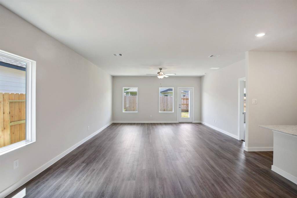 Photo is not of the actual home but is an inspirational photo of builder’s model home and may depict options, furnishings, and/or decorator features that are not included.