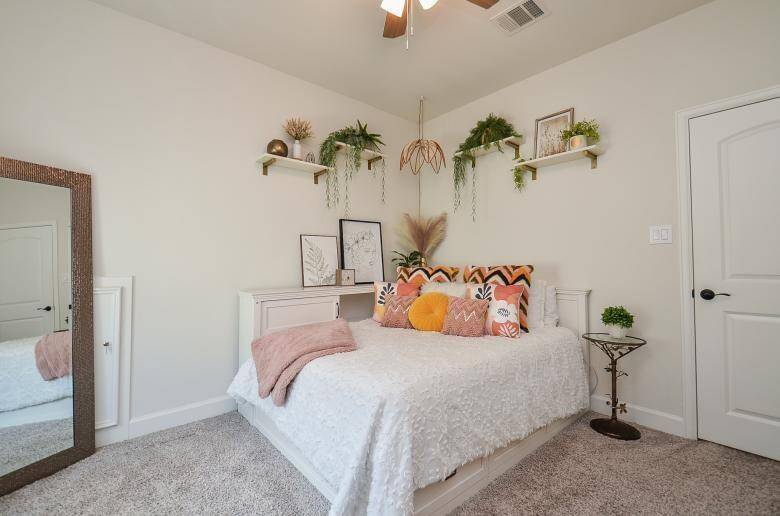 Another Spacious Secondary Bedroom.
