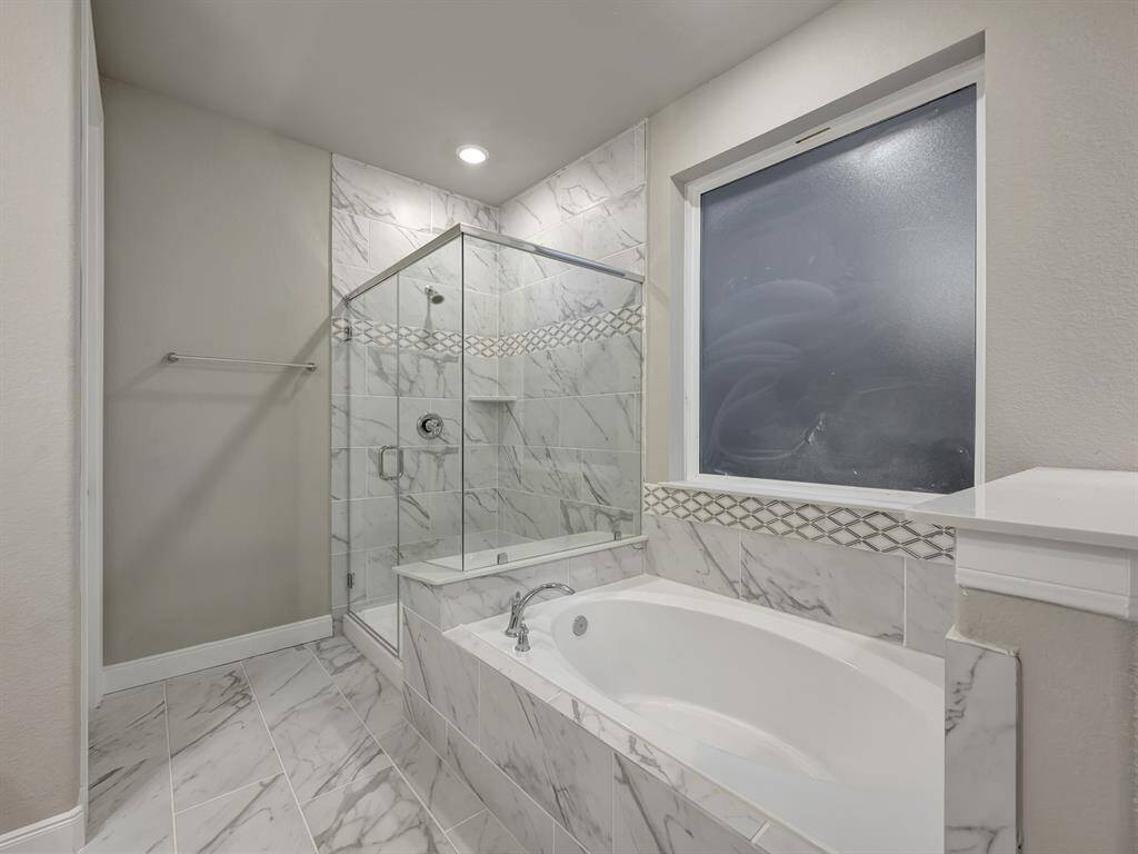 Photo is not of the actual home but is an inspirational photo of builder’s model home and may depict options, furnishings, and/or decorator features that are not included.