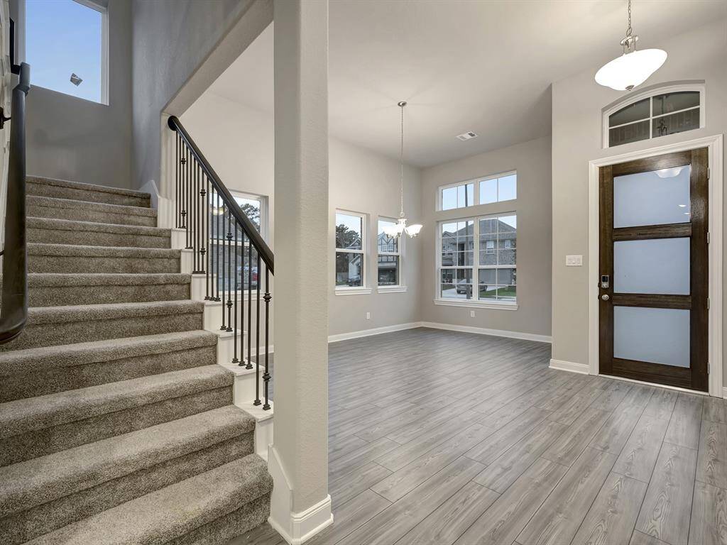 Photo is not of the actual home but is an inspirational photo of builder’s model home and may depict options, furnishings, and/or decorator features that are not included.