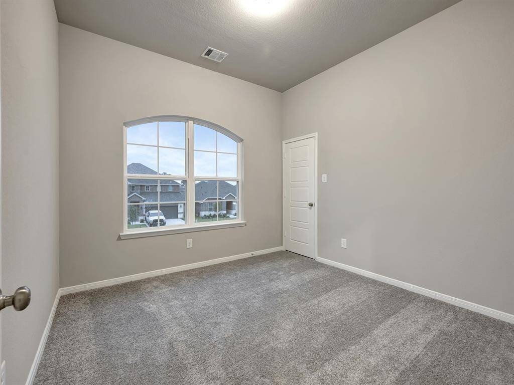 Photo is not of the actual home but is an inspirational photo of builder’s model home and may depict options, furnishings, and/or decorator features that are not included.