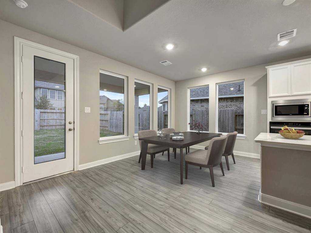 Photo is not of the actual home but is an inspirational photo of builder’s model home and may depict options, furnishings, and/or decorator features that are not included.