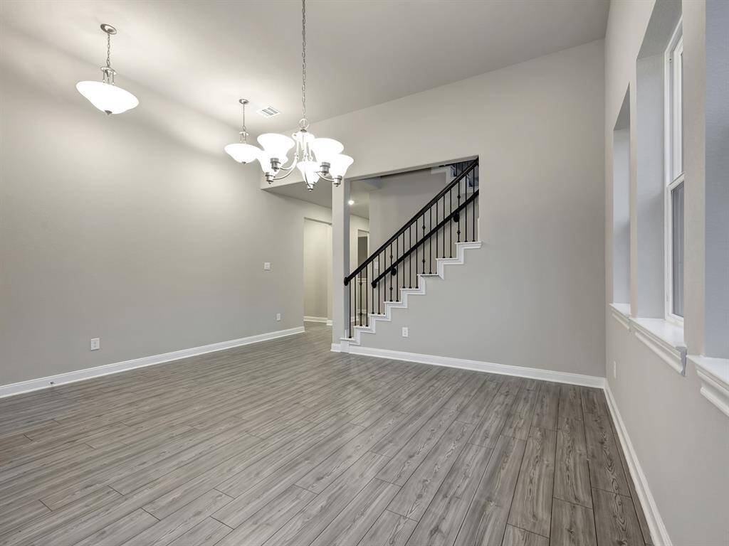 Photo is not of the actual home but is an inspirational photo of builder’s model home and may depict options, furnishings, and/or decorator features that are not included.