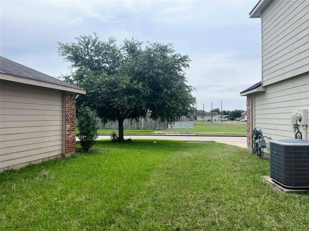 Good Distance from the Neighbor