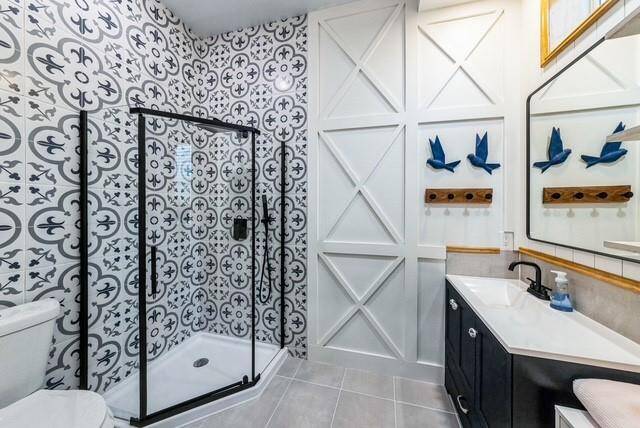 On-suite bath for bedroom #4