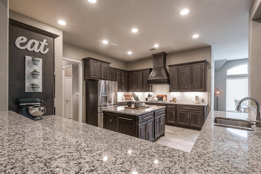 Large Kitchen