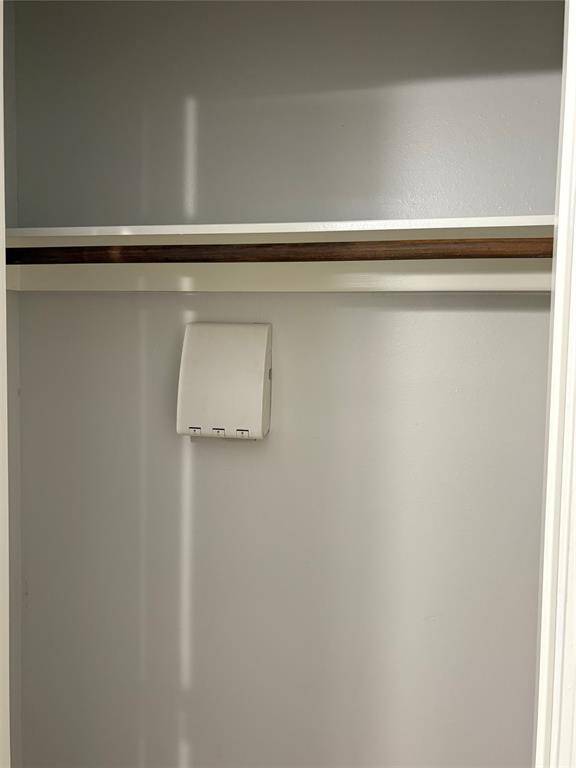 Closet for third bedroom