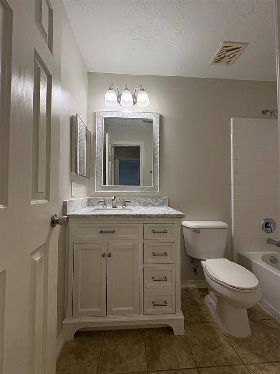 Secondary bathroom