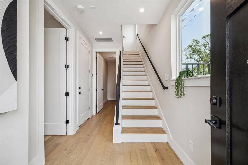 Aspen Grey Homes has truly considered every detail! Featuring NO CARPET, HIGH CEILINGS, stunning WATERFALL ISLANDS, and meticulous design and craftsmanship.