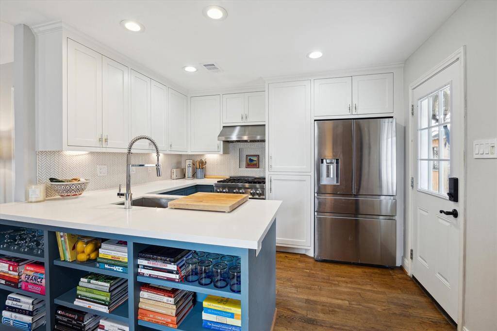 Kitchen was renovated in 2019.