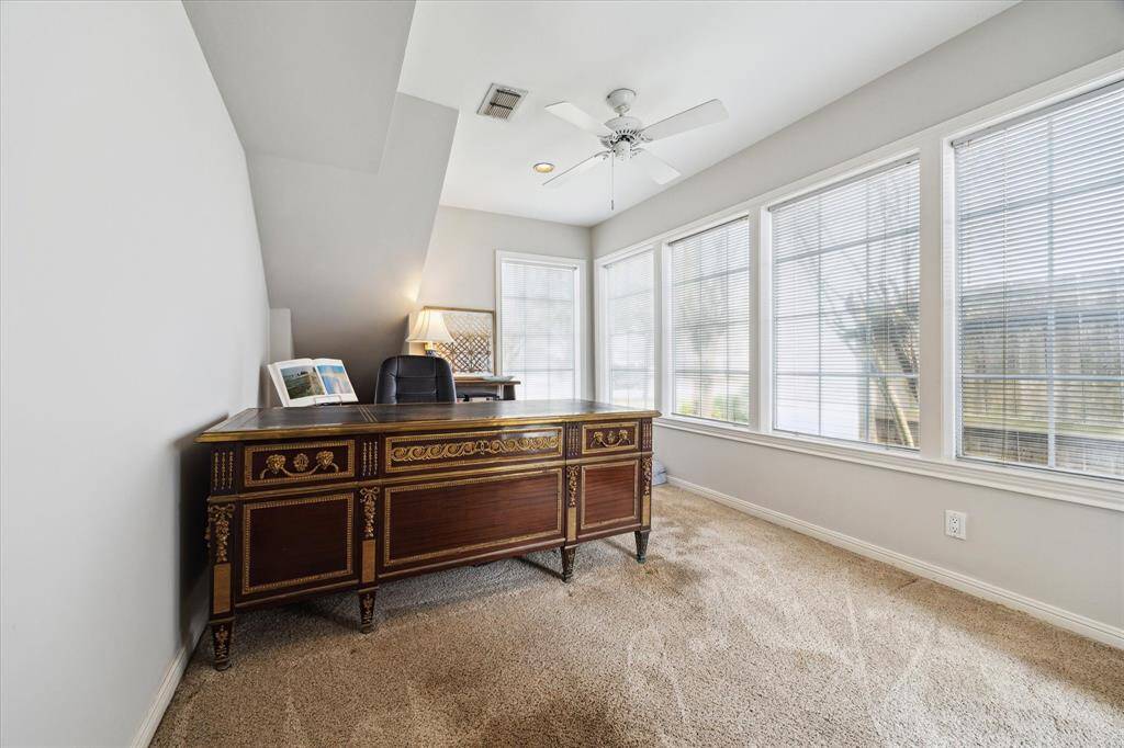 Sunroom off primary bedroom