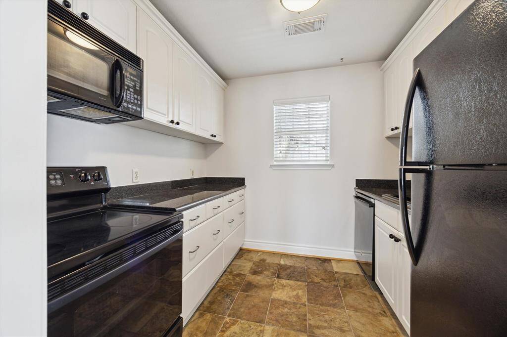 Garage Apartment Kitchen