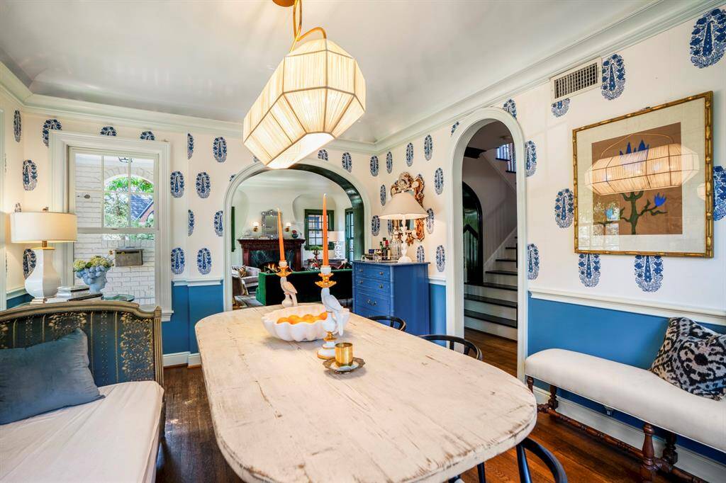 Designed for lively dinners and candlelit conversations, this room blends charm with effortless grace.