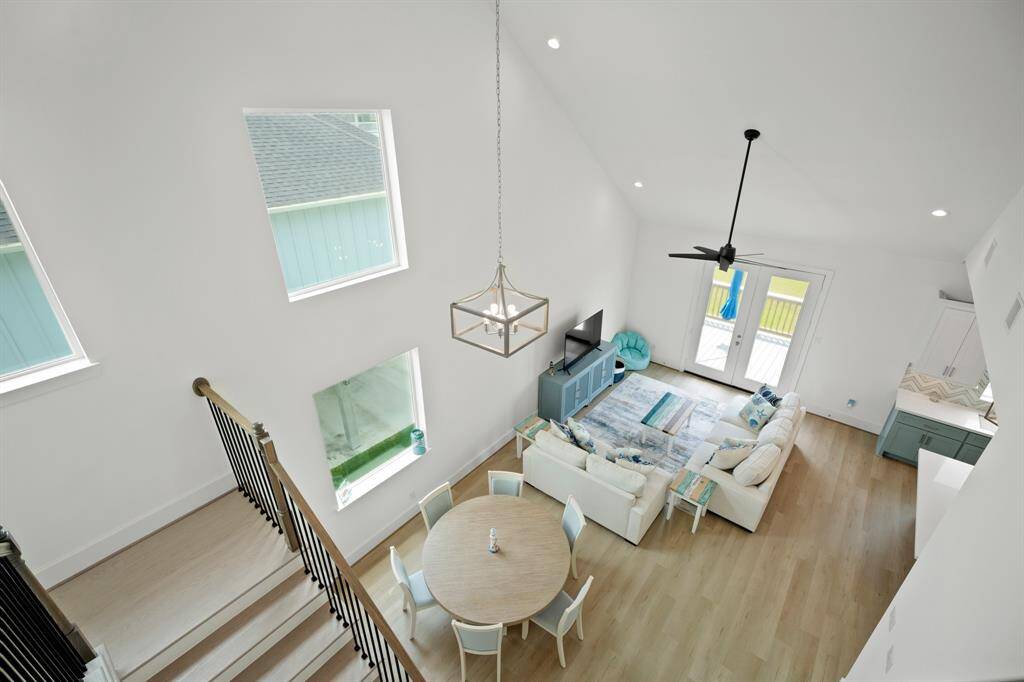 View from the top of the stair showing just how high the ceilings are