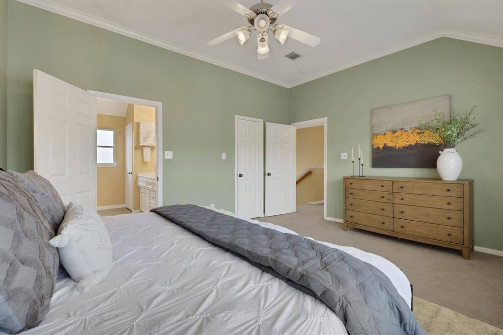 The primary suite’s scale and flow into the luxurious en-suite bath