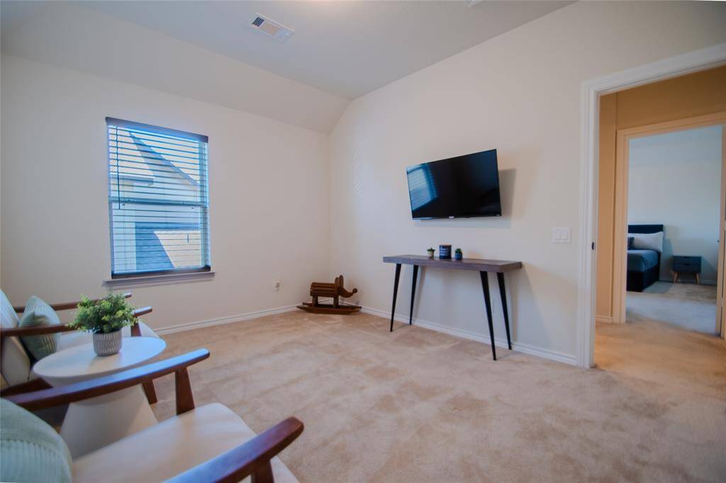 Upstairs Bedroom #1 - 13x11