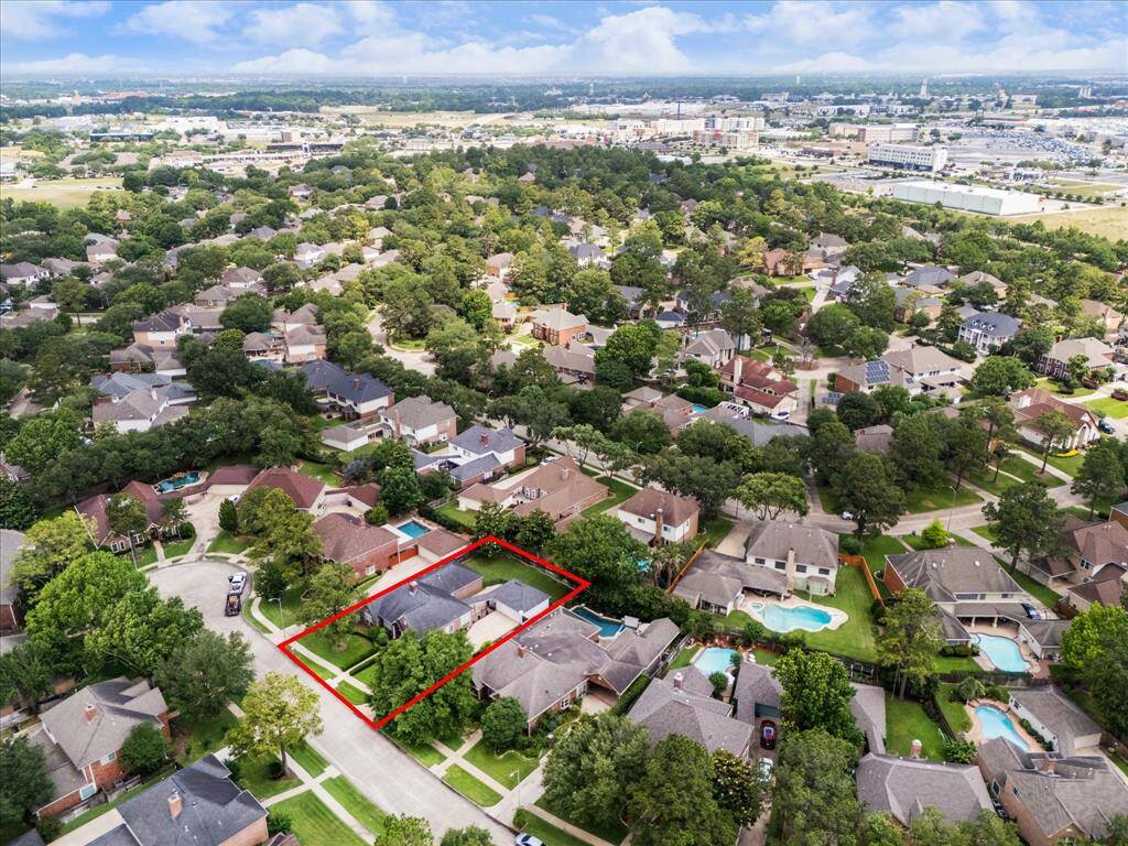 Aerial view of home