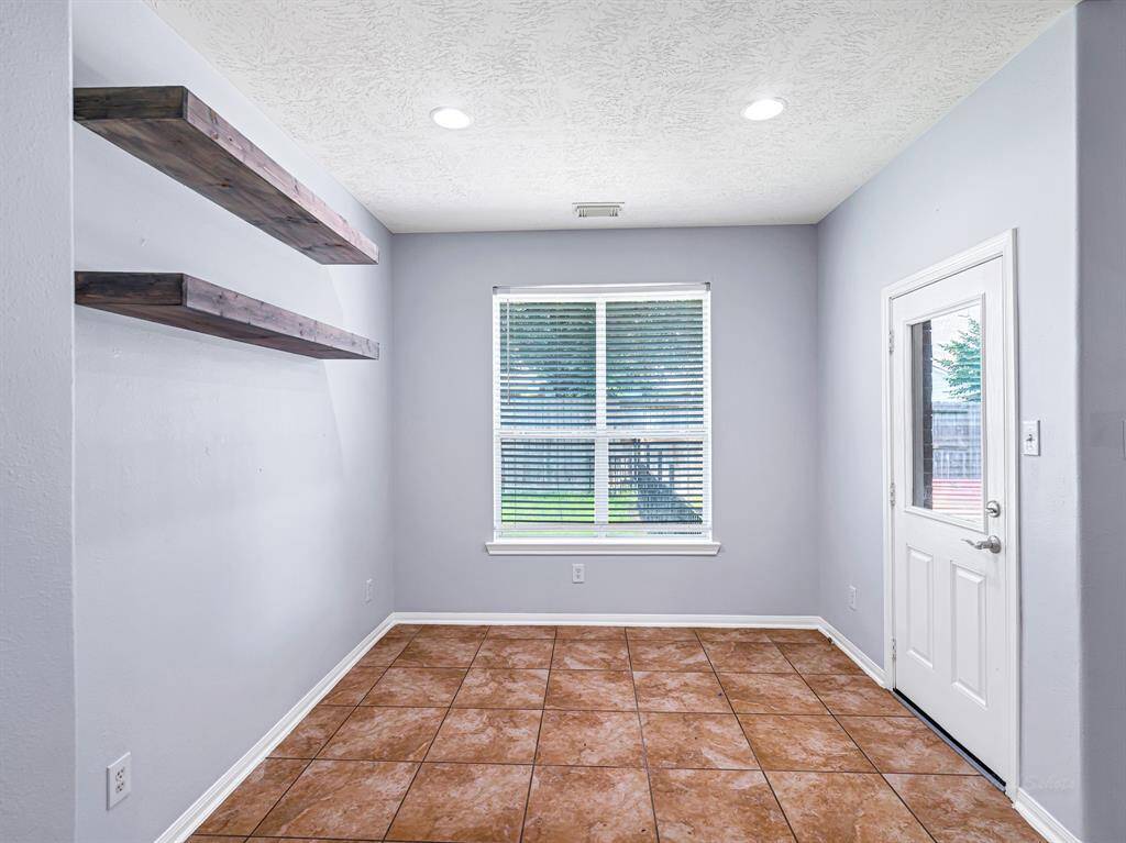 Breakfast room