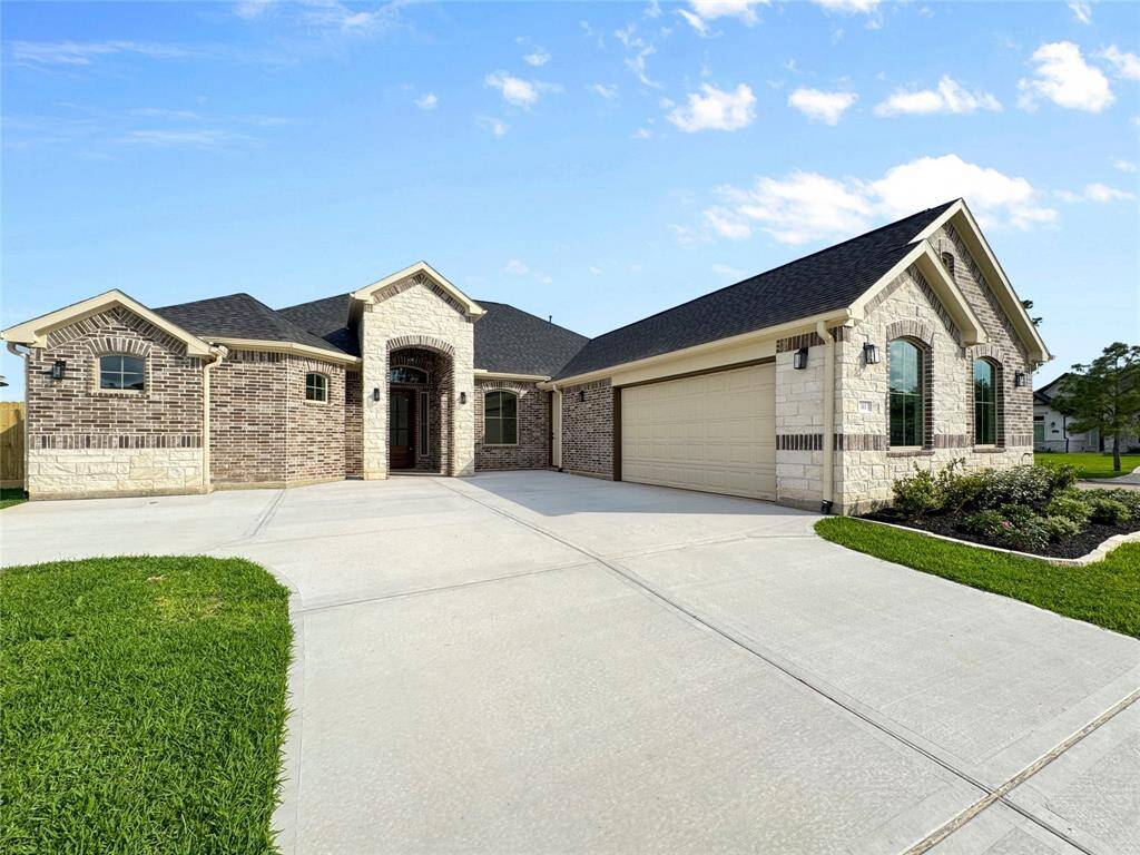 Similar front Elevation of a Home Built by TX Best Home Builders