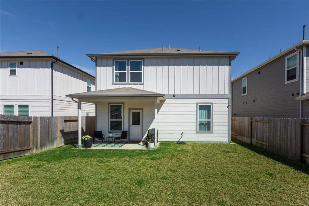 Large backyard perfect for kids, pets or just hanging out.