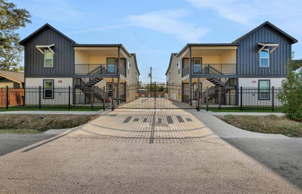 Secured with gated entry and private parking in back.